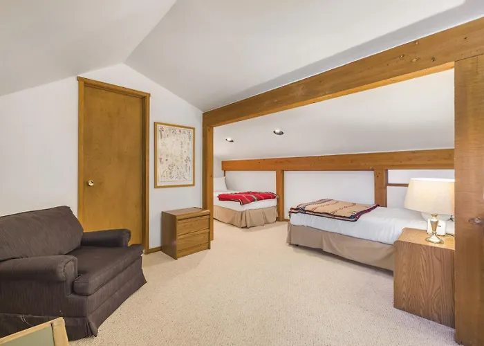 Apartment Rmr: Geranium 2621 In The Aspenswilsonwy *