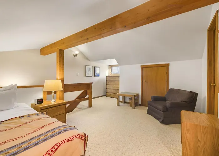 Apartment Rmr: Geranium 2621 In The Aspenswilsonwy